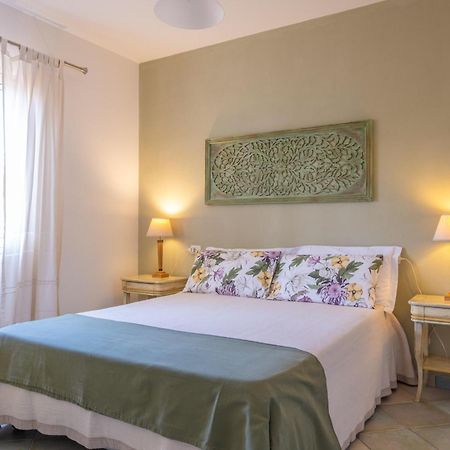 Orosei Home Holidays - Sa Vadde Кала Либерото Екстериор снимка